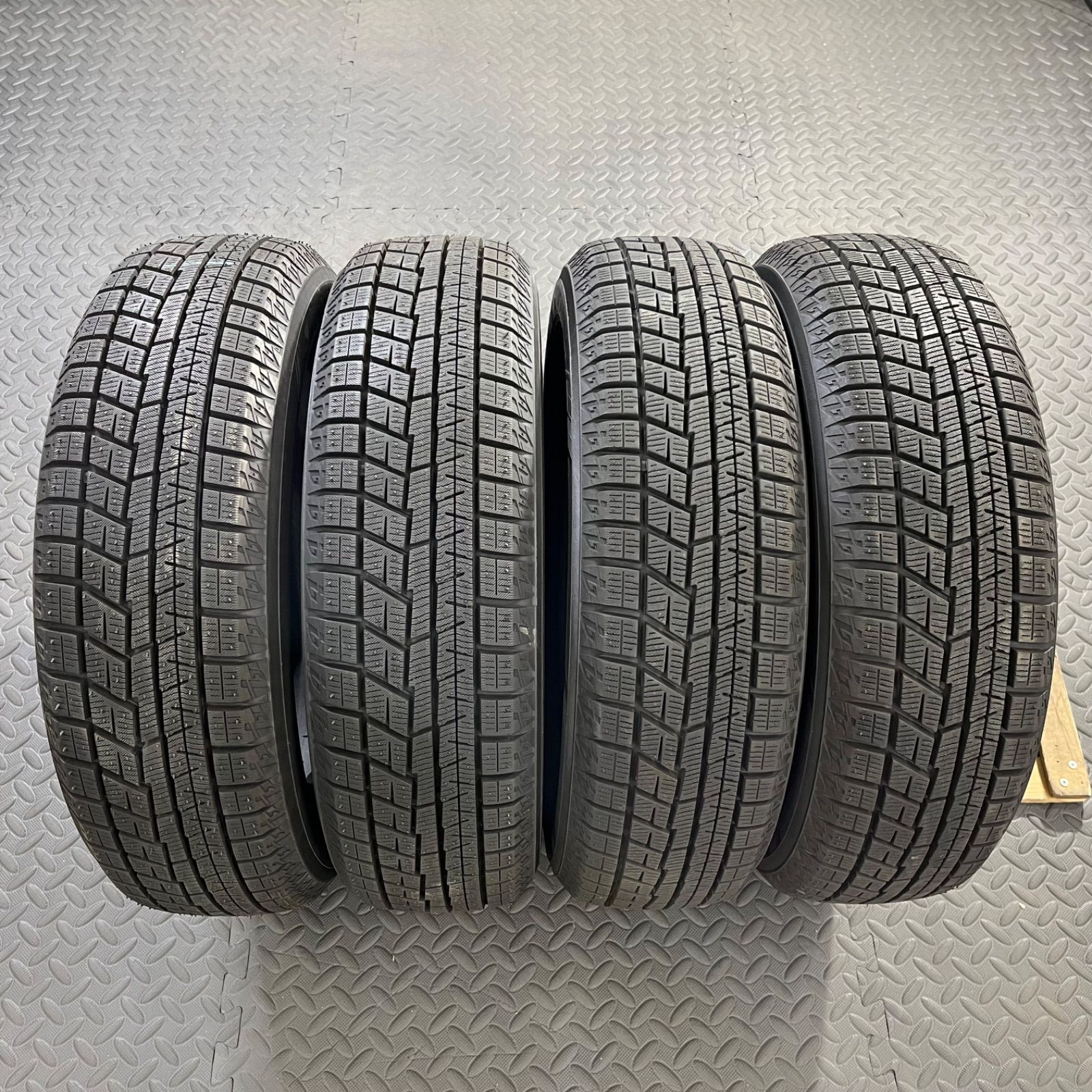 6 YOKOHAMA iG60 155/65R14 2022年 スタッドレス 22年製 155/65R14 ヨコハマ アイスガード6 IG60 スタッドレス タイヤ