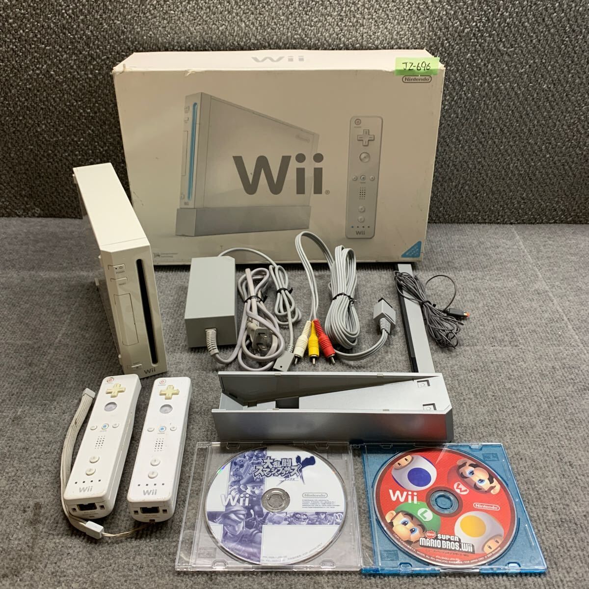 任天堂 Wii JZ-696 激安 任天堂 Wii ゲーム機 ホワイト 通電、電源オン、オフOK