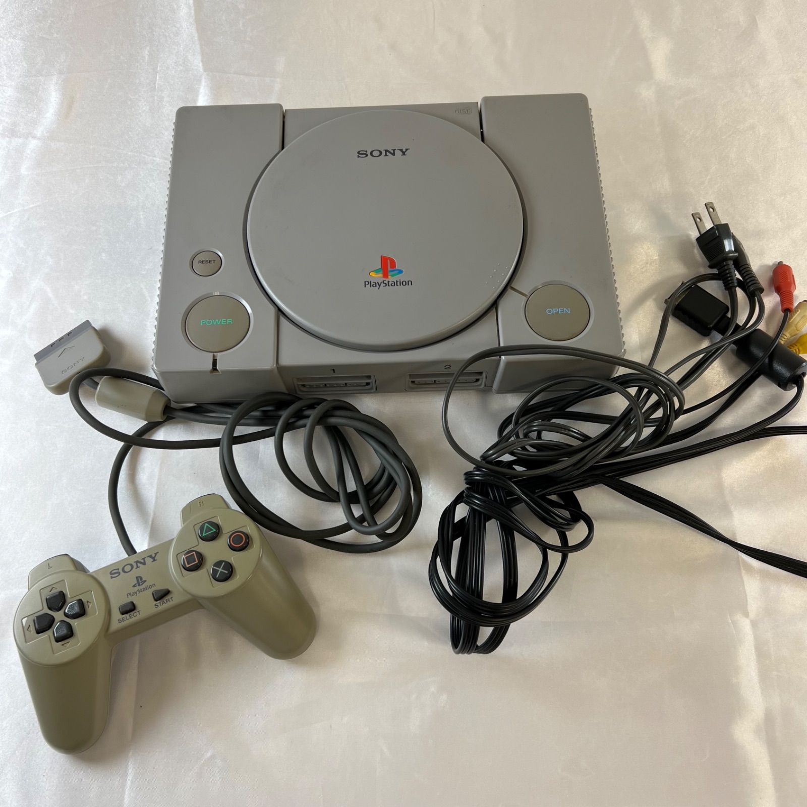 SONY PlayStation SCPH-5500 初代 プレステ コントローラー付き 通電