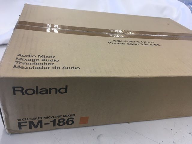 新品・未開封】Roland ローランド FM-186 18CH 6BUS MIC LINE MIXER