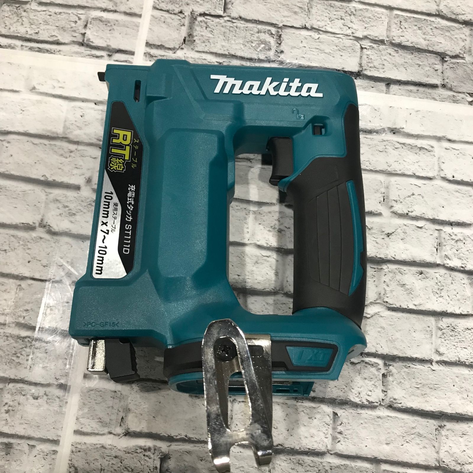 マキタ) 充電式タッカ ST111DRF リチウムイオン3.0Ah RT線用 マキタ) 充電式タッカ ST111DRF リチウムイオン3.0Ah RT線用