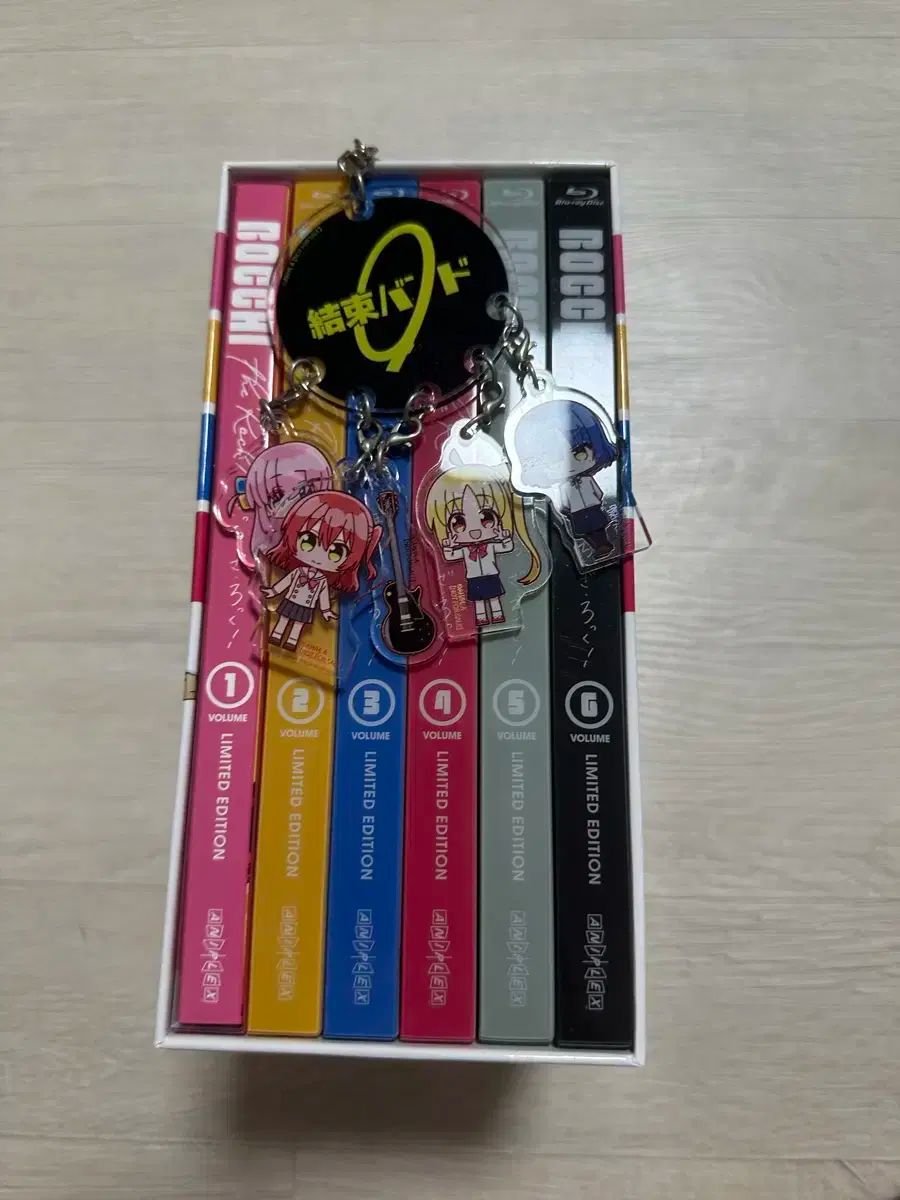 ぼっち ざ ろっく ブルーレイ Blu-ray 30 1万ウォンへ 販売