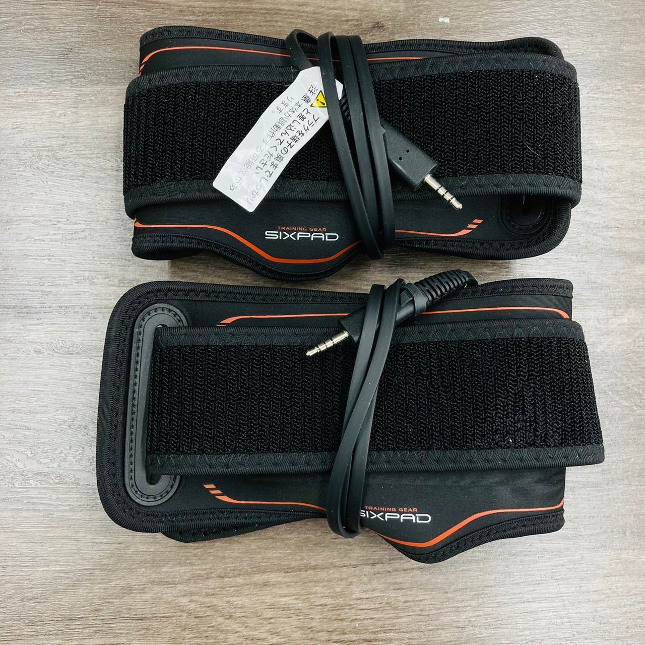 正規品】SIXPAD Foot Fit Plus シックスパッド フットフィットプラス SE-AG00/IF-AC00 EMS Bluetooth  スマホ連携 足裏 ふくらはぎ 前すね 太もも用 トレーニング MTG - メルカリ