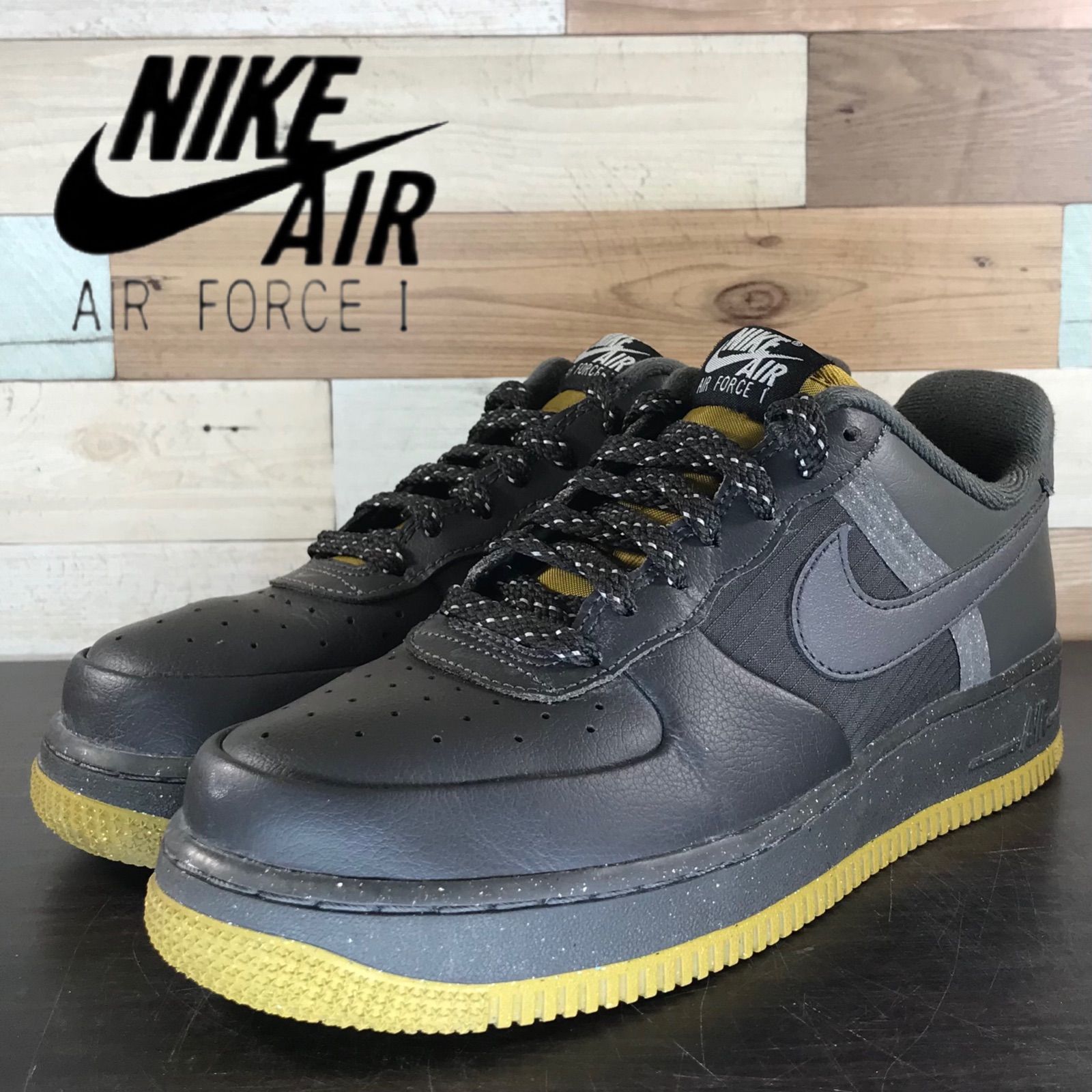 NIKE AIR FORCE 1 
