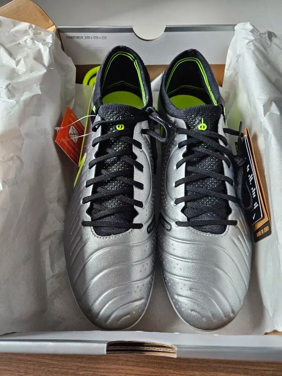 NIKE(ナイキ) ティエンポ レジェンド 10 エリート ag 300 サイズ 新品