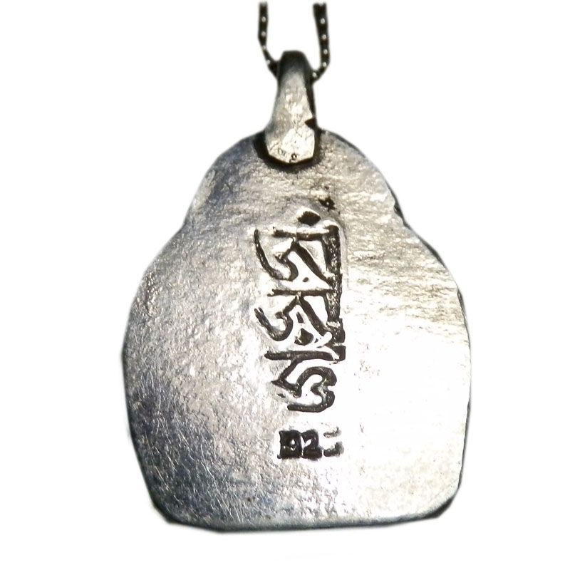 アジアン雑貨 ネパール仏具アクセサリー 仏像ネックレス 無量寿菩薩像 6 - メルカリ
