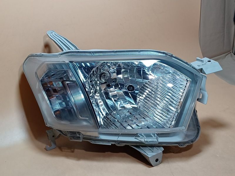 プロボックス　右ヘッドランプ　KOITO 52-279 2025年最新】Yahoo!オークション -52-279の中古品・新品・未使用