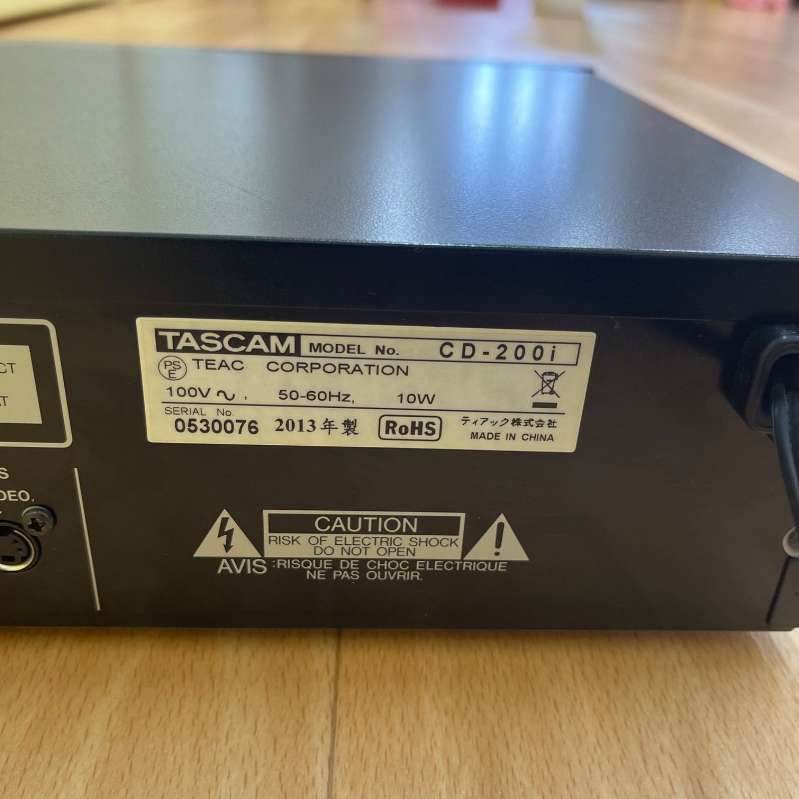 TASCAM CD-200i 業務用CDプレーヤー 通電確認済み リモコンなし TASCAM CD-200i 業務用CDプレーヤー 通電確認済み リモコンなし