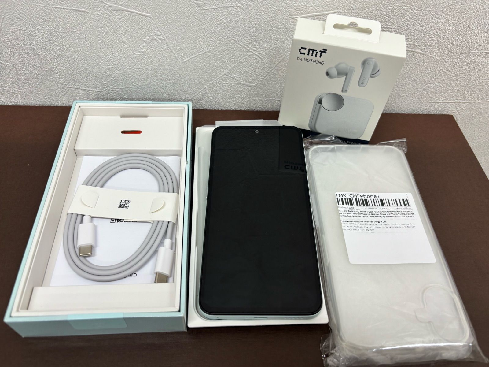 お得なセット CMF by Nothing PHONE 1(中古）とBuds【新品未開封