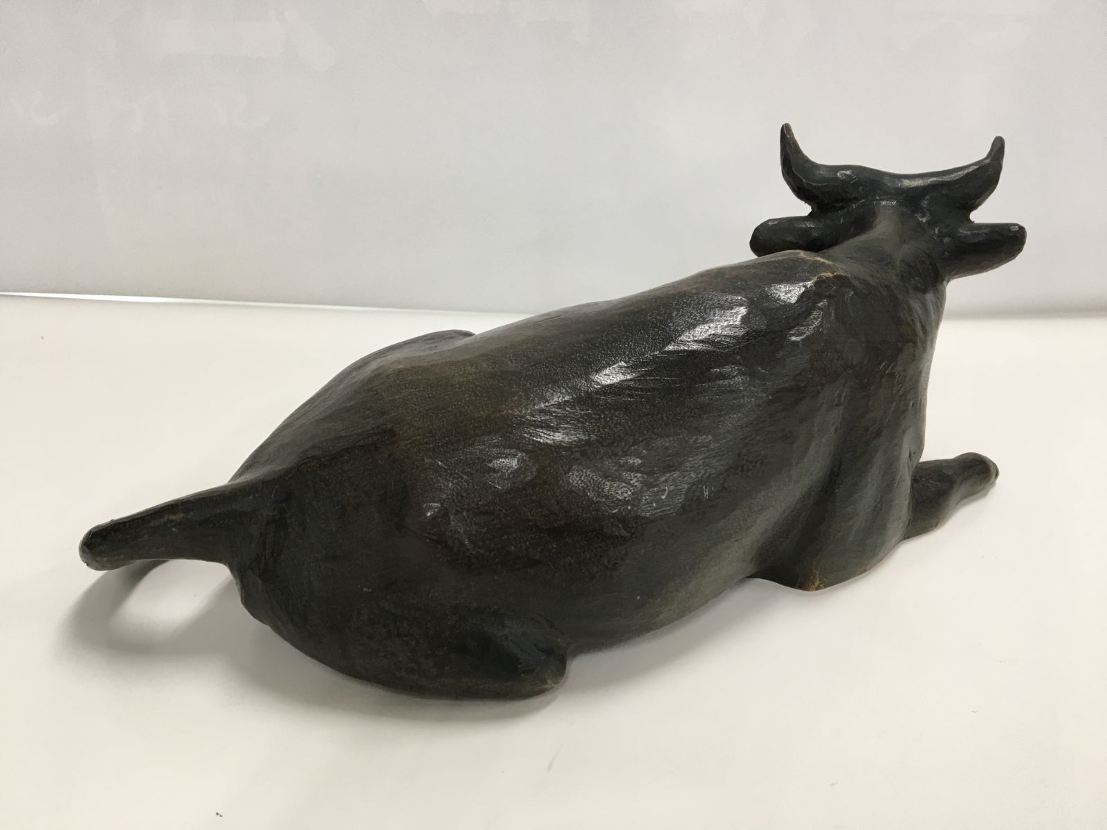木製　牛の置物　丑のオブジェ　昭和レトロ