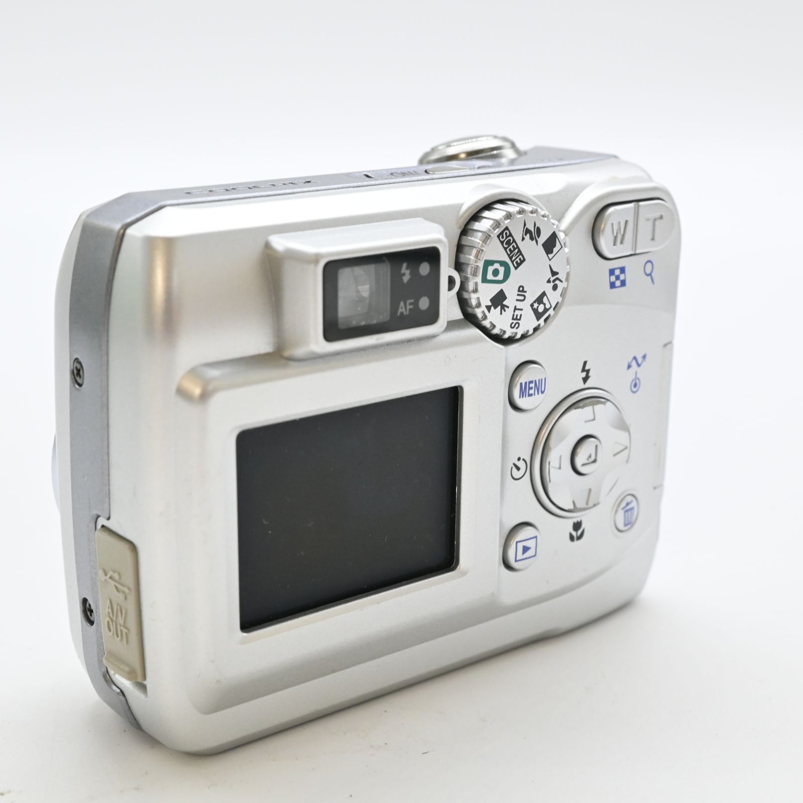 美品】Nikon COOLPIX 4100 クロムシルバー E4100 (J) - メルカリ