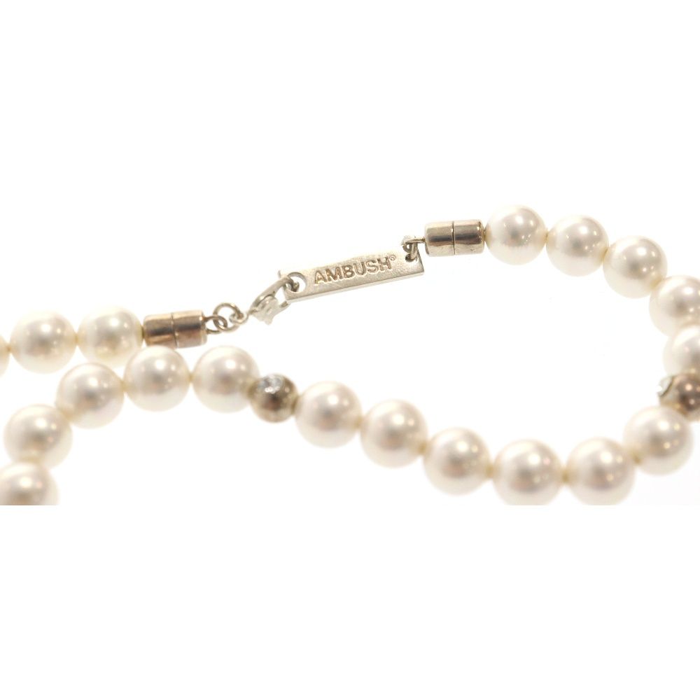 AMBUSH (アンブッシュ) PEARL LETTERBLOCK NECKLACE パール