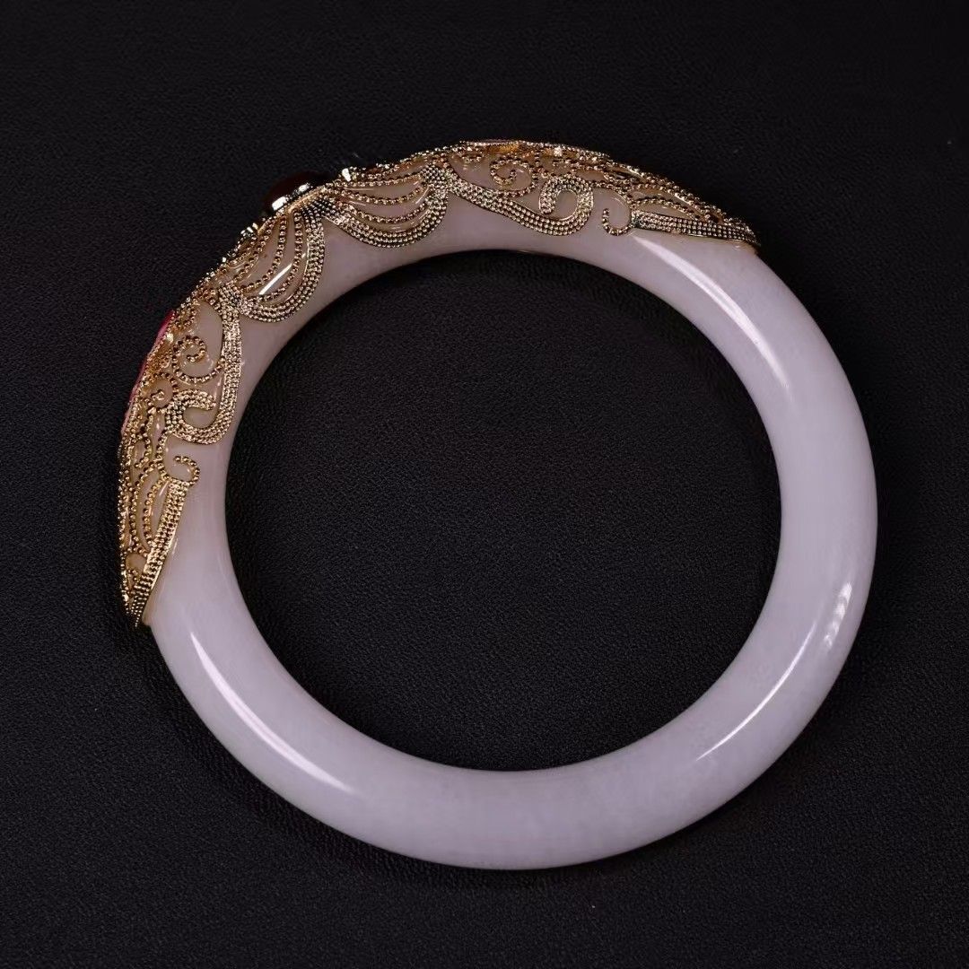 中国古美術.白玉腕輪.宝石を嵌める.木箱付.昔の貴婦人アクセサリー