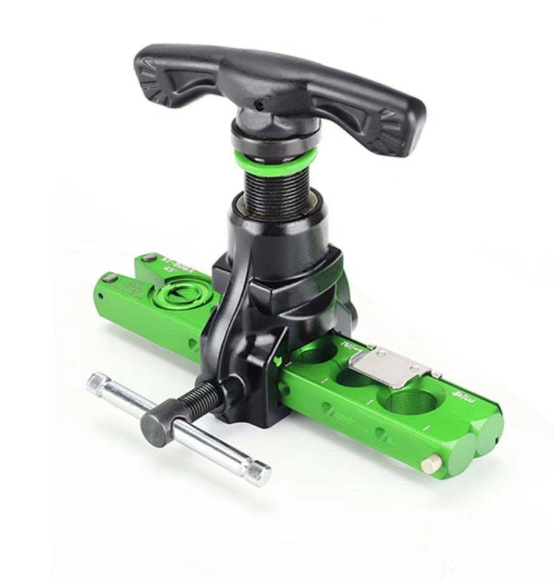 品質保証 軽量型 フ リングツール パイプ拡張クランプ 電動ドリル兼用 フ 加工 1 4-3 4 インチ制 45°偏芯式 新冷媒対応