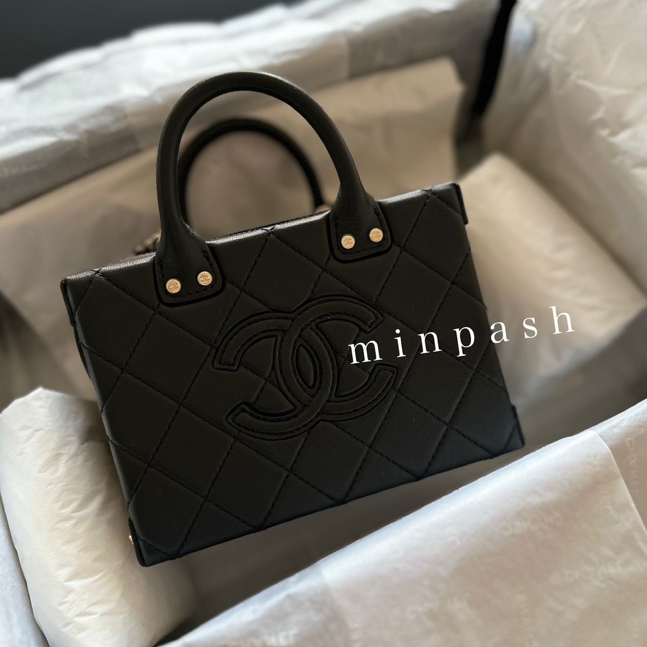 CHANEL ♡ レア バニティー ショルダーバッグ マトラッセ 黒 新品未使用