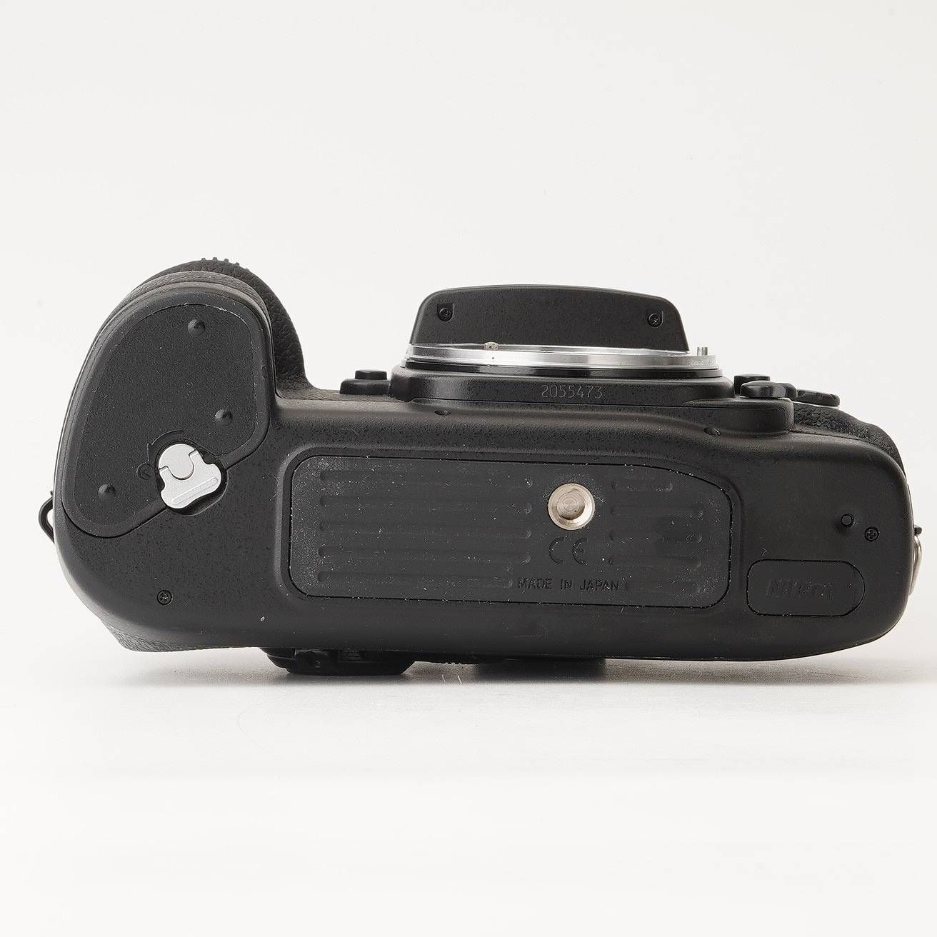 Nikon F100 一眼レフフィルムカメラ ボディ オートフォーカス 光学機器