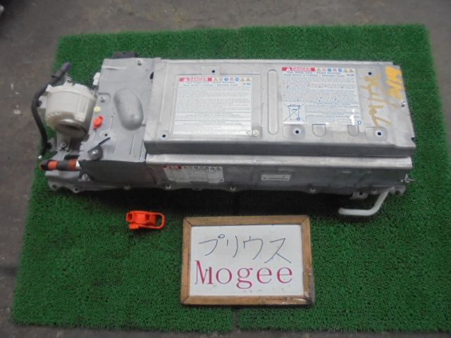 4FN3002 AA前 トヨタ プリウス ZVW30 前期型 G ハイブリッドバッテリー G9510-47062