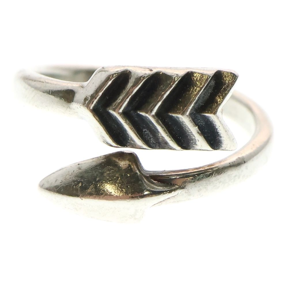 CODY SANDERSON (コディーサンダーソン) TWISTED ARROW RING 