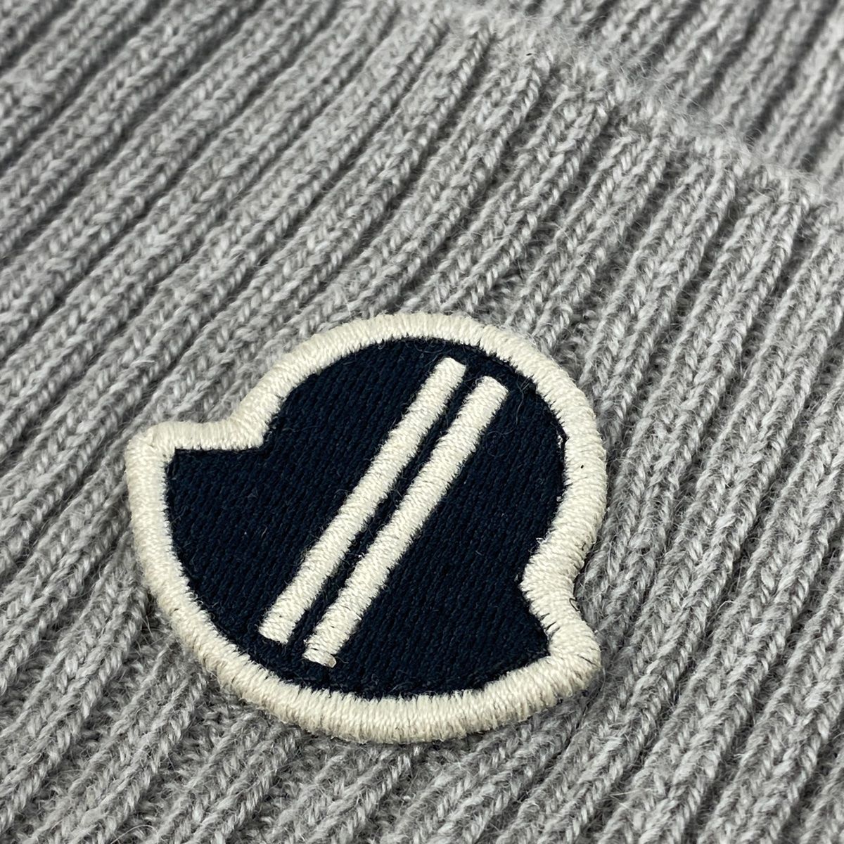 直営店★MONCLER★コットンビーニー 直営店☆MONCLER☆コットンビーニー ニットキャップ・ビーニー