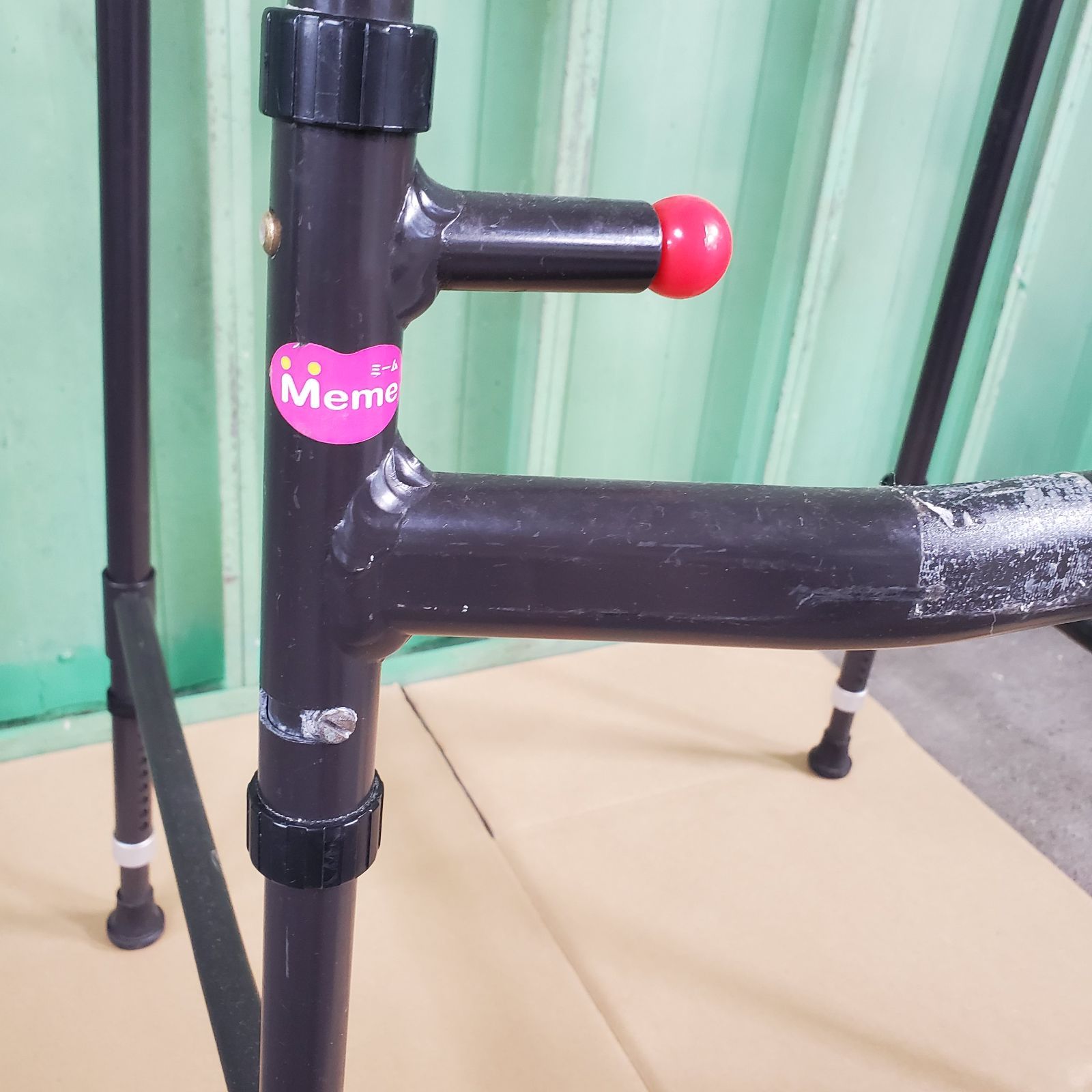 MgウォーカーⅢ型 Sサイズ 歩行補助具 歩行器 Meme ミーム 田辺プレス 