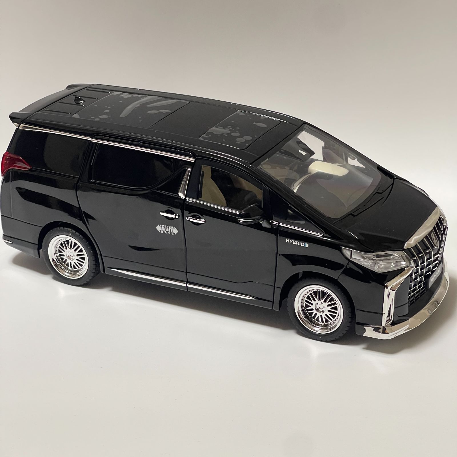ミニチュアモデルカー 組立済みダイキャストモデル