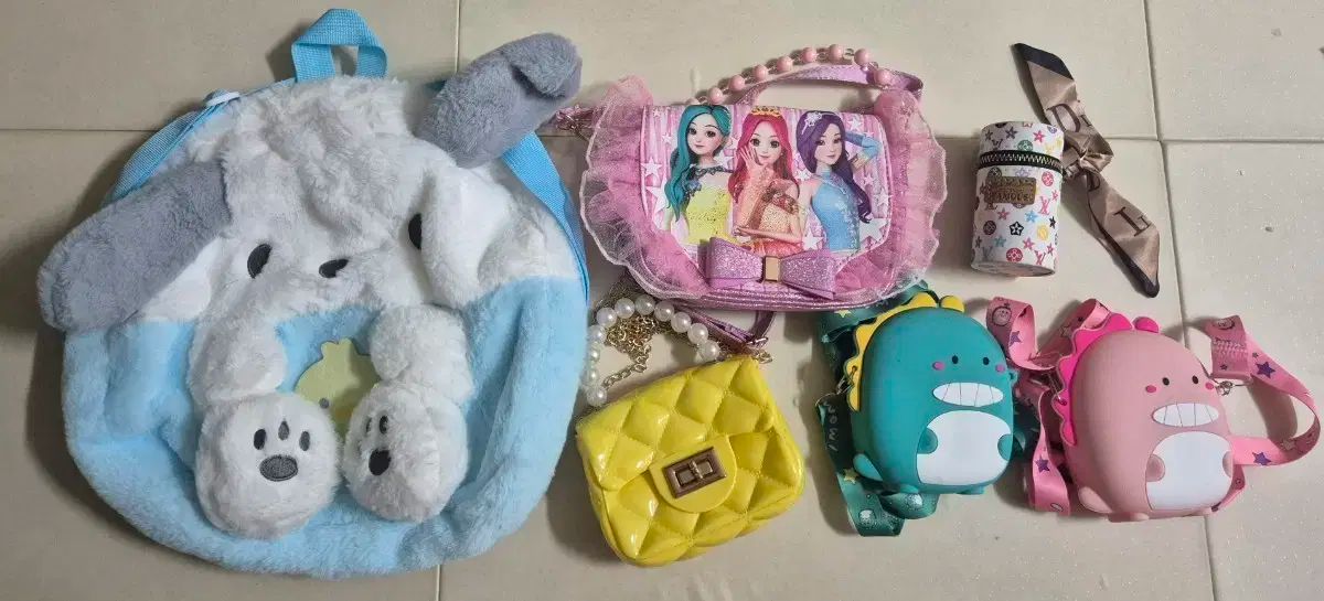 ミラキュラス レディバグ&シャノワール 缶ミラー 楽天コレクション E賞