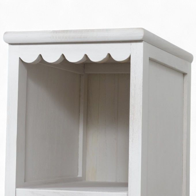 カントリー調 スリムチェスト