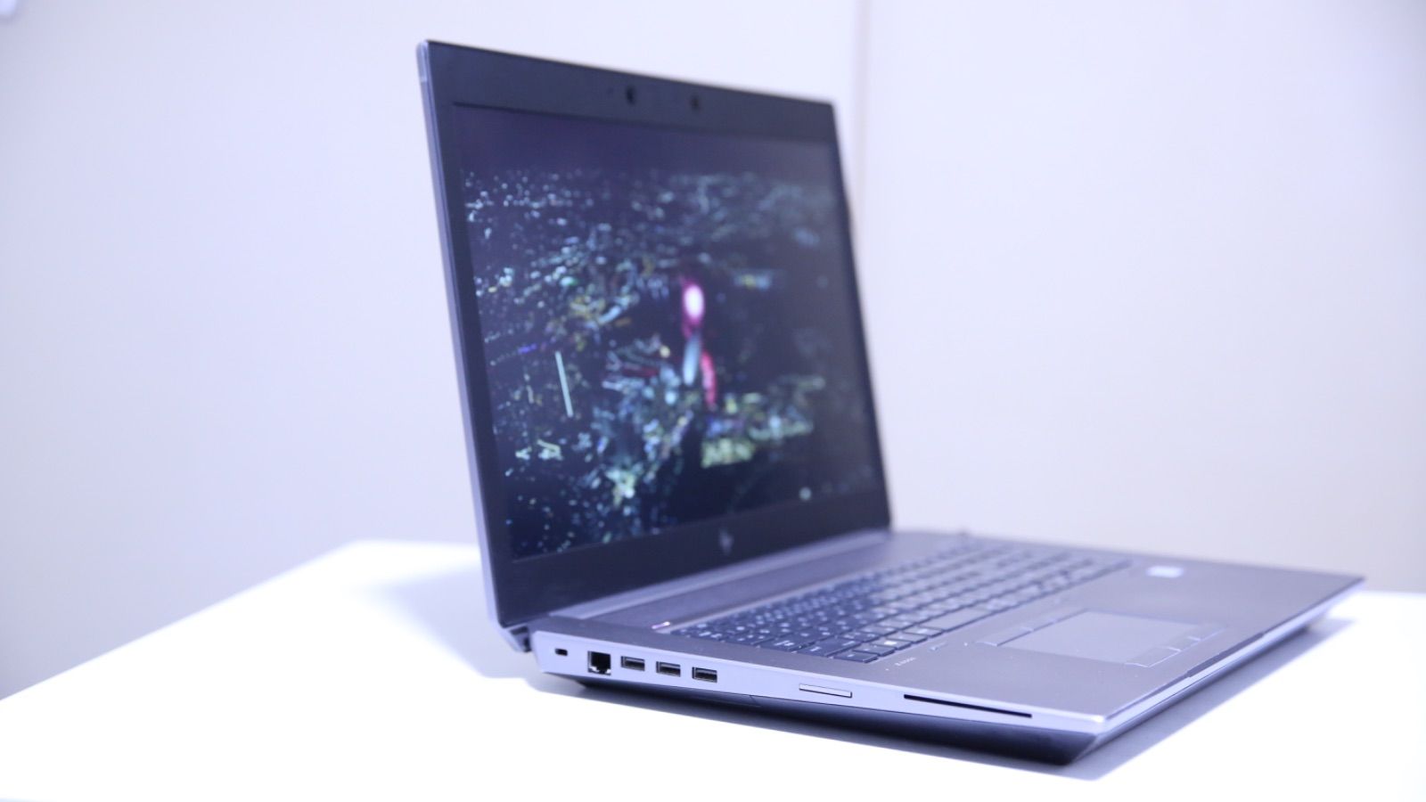 HP zbook 17G5 i7 8850H Quadro p4200 8gb - メルカリ HP zbook 17G5 i7 8850H Quadro p4200 8gb - メルカリ