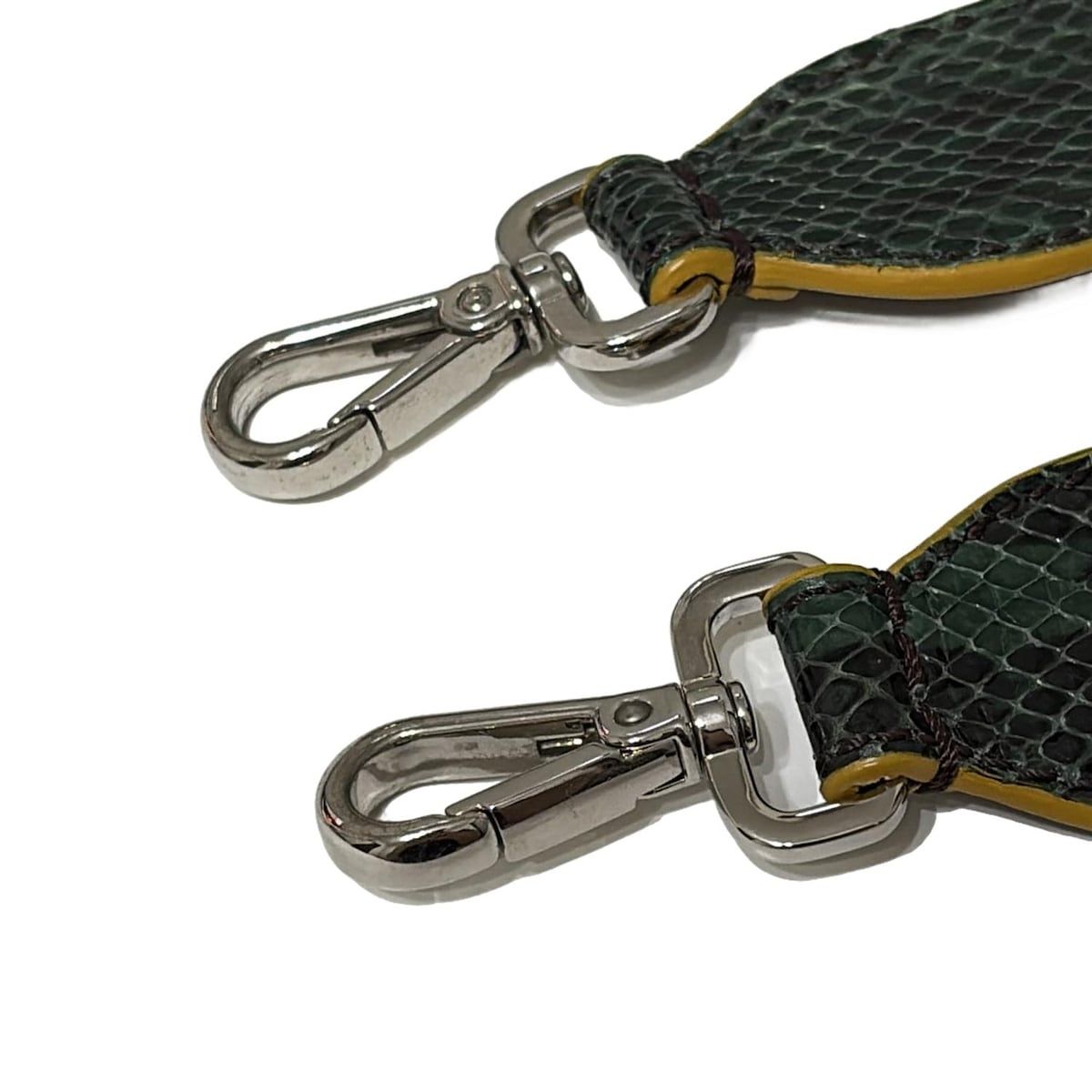 ストラップユー