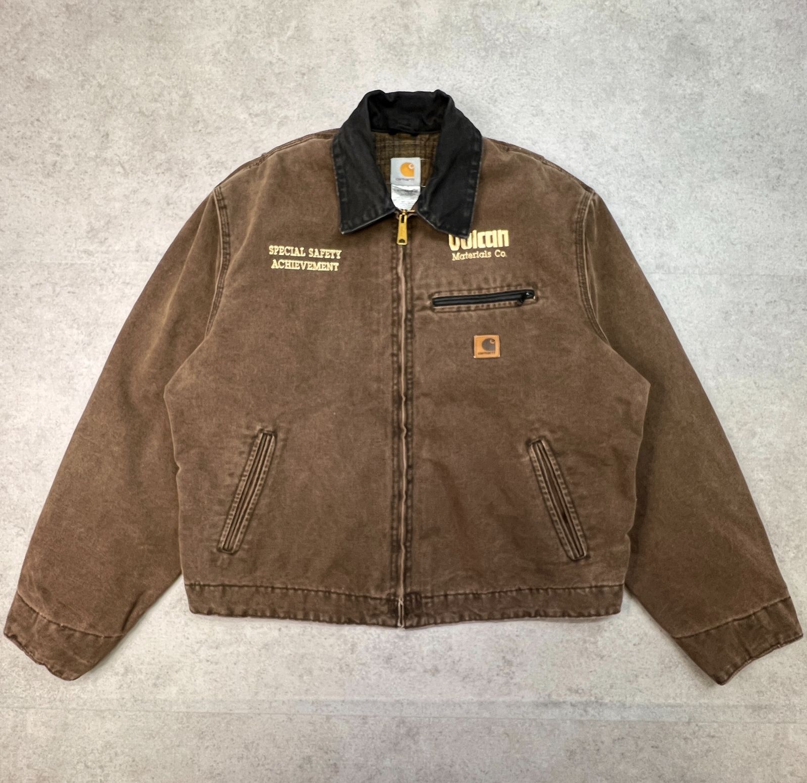 Carhartt J97デトロイトジャケット ダックジャケット M  ブラウン採寸は平置きで計測しております