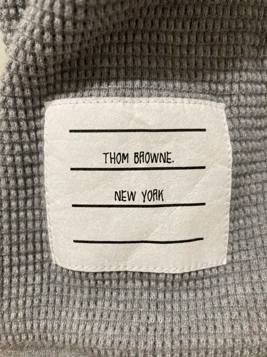 THOM BROWNE. トムブラウン フーディジップアップパーカー グレー 4 楽天市場】トムブラウン パーカー フーディー グレー メンズ