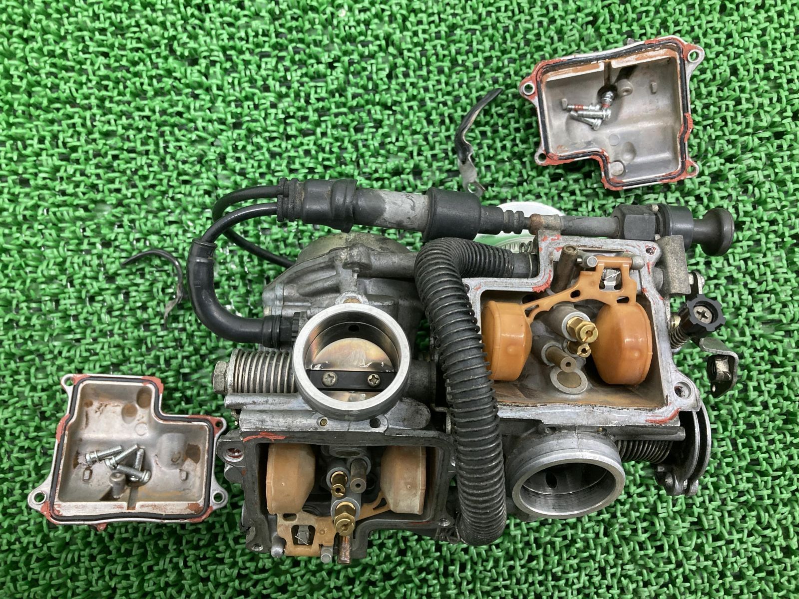 スティード400 キャブレター ホンダ 純正 中古 バイク 部品 NC26 