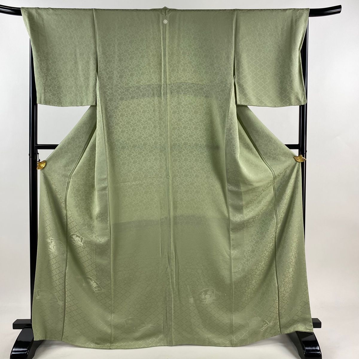 バイセル 着物 名品 訪問着 ベージュ 草花 ぼかし 金彩 銀彩 正絹 袷 153cm Mサイズ ☆☆☆☆ 訪問着 身丈155cm 裄丈66cm M 袷 落款 枝花 草花 ぼかし ピンク