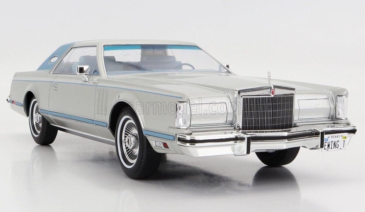 1/18 リンカーン コンチネンタル マークV シルバー LINCOLN CONTINENTAL MCG製ダイキャスト製ミニカー - メルカリ