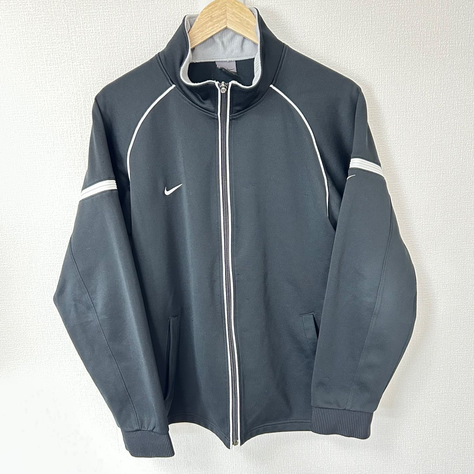 NIKE　トラックジャケット　DRI-FIT　ブラック　ジャージ　ロゴ刺繍 w^)b NIKE ナイキ DRI FIT トラックジャケット ジャージ ロゴ刺繍