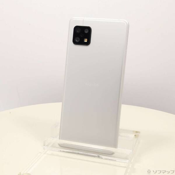 中古品〕 AQUOS sense6 64GB シルバー SHG05 au SIMフリー【251