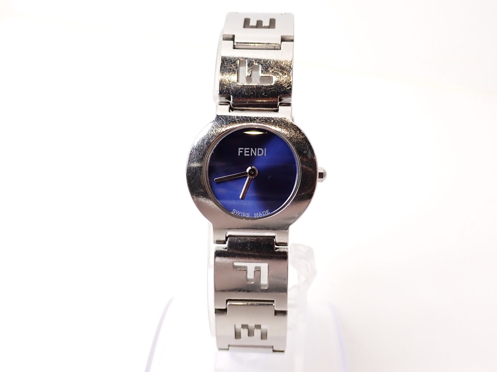 【FENDI】 オロロジウォッチ　レディースクオーツ 3050L 腕時計 FENDI(フェンディ) オロロジウォッチ レディース クオーツ 3050L