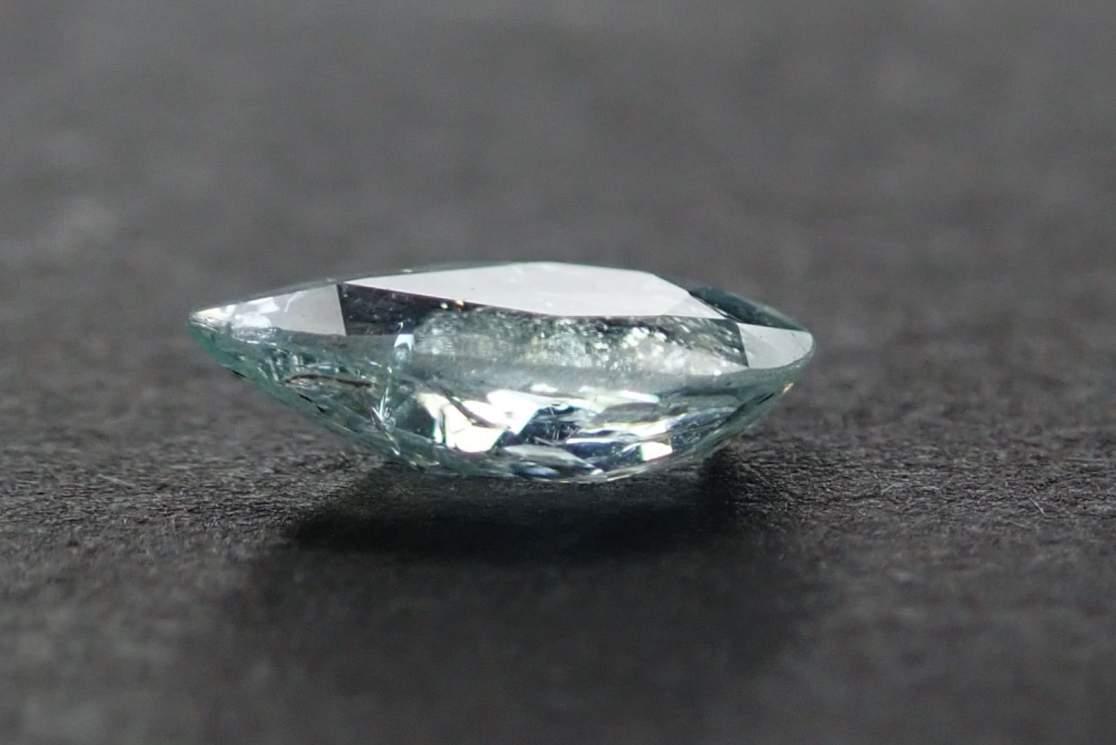 天然パライバトルマリン ルース 0.36ct 約6mm×4mm 天然パライバトルマリン ルース 0.36ct 約6mm×4mm