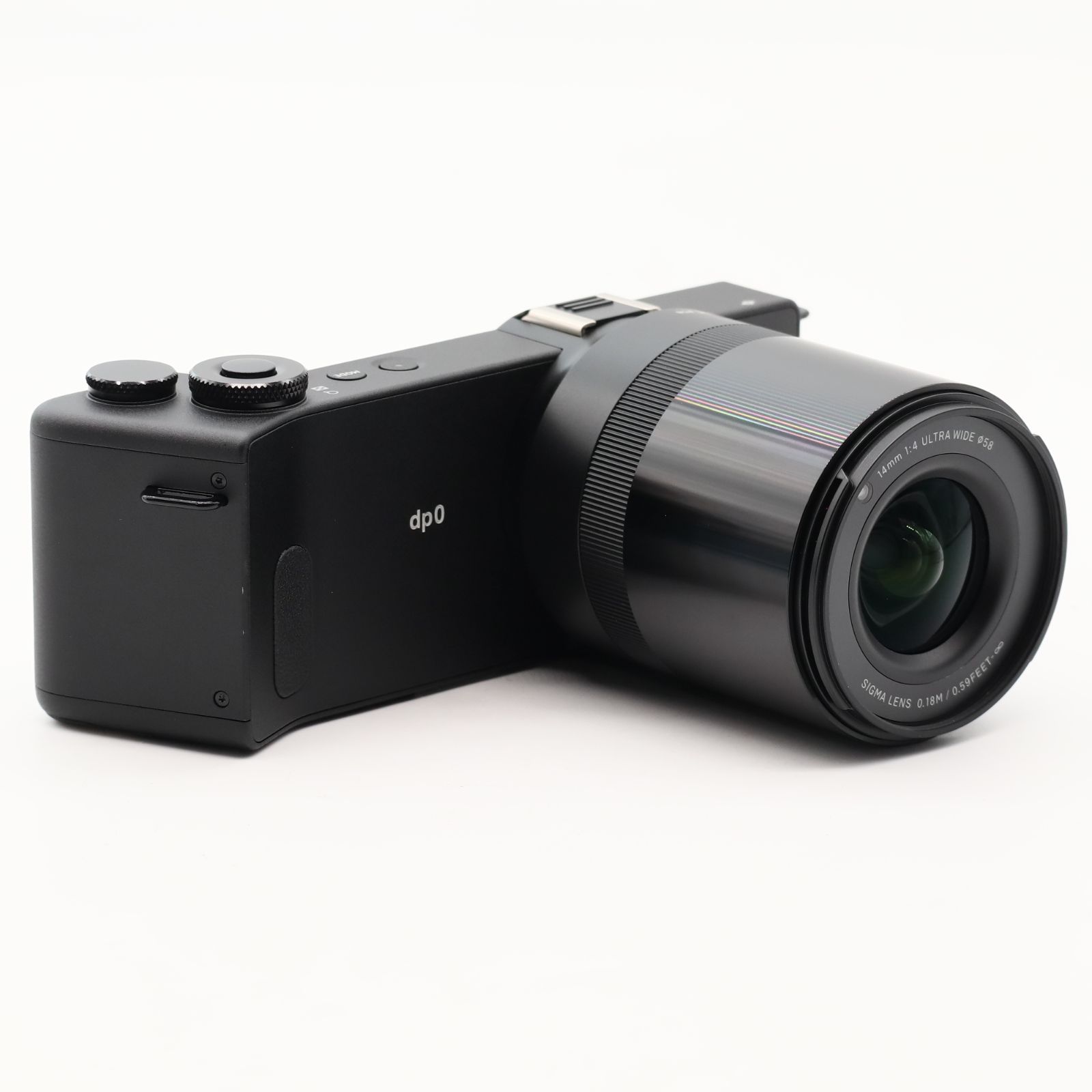 SIGMA デジタルカメラ dp0Quattro FoveonX3 有効画素数2,900万画素  