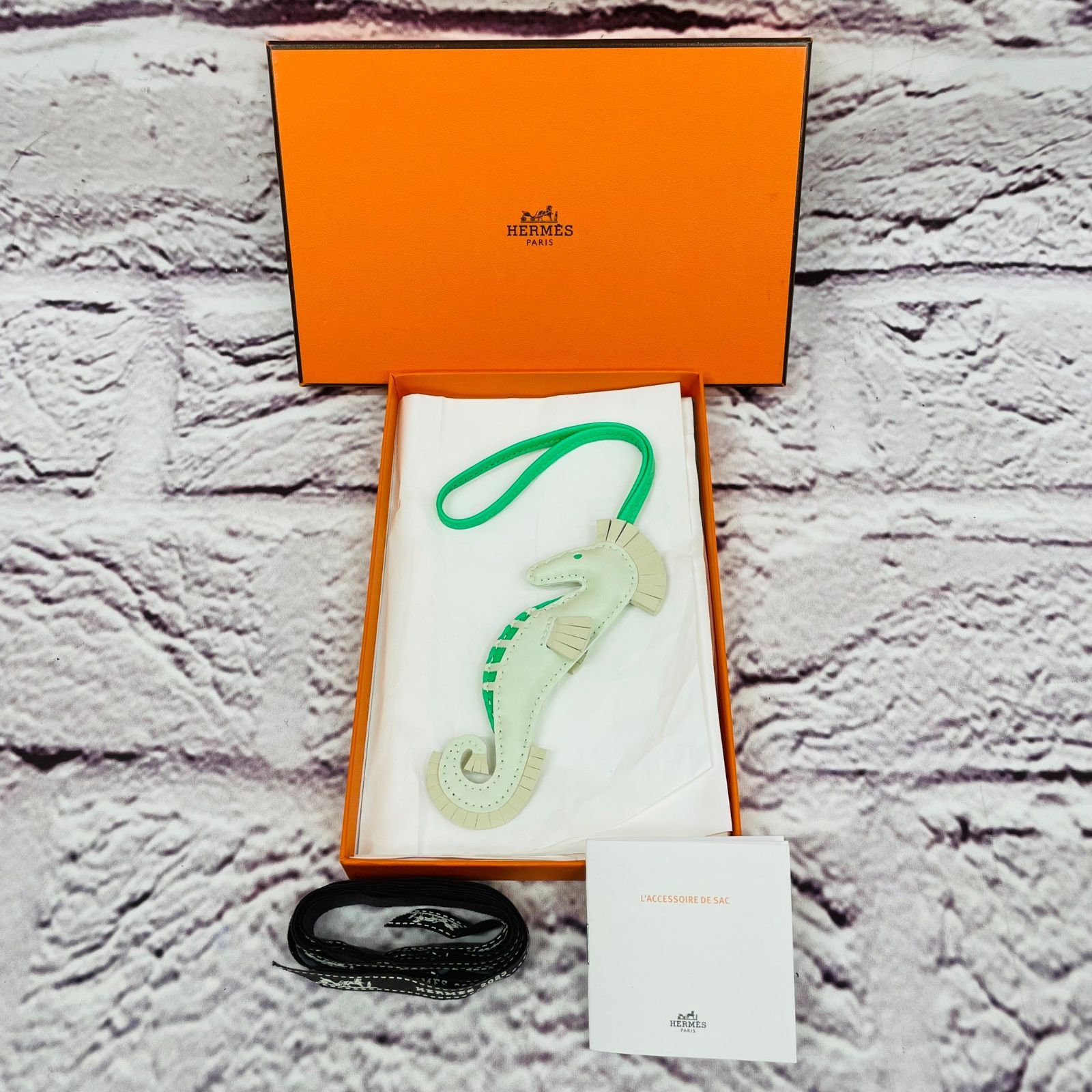 エルメス イポ HERMES チャーム 新品 箱付き タツノオトシゴ B