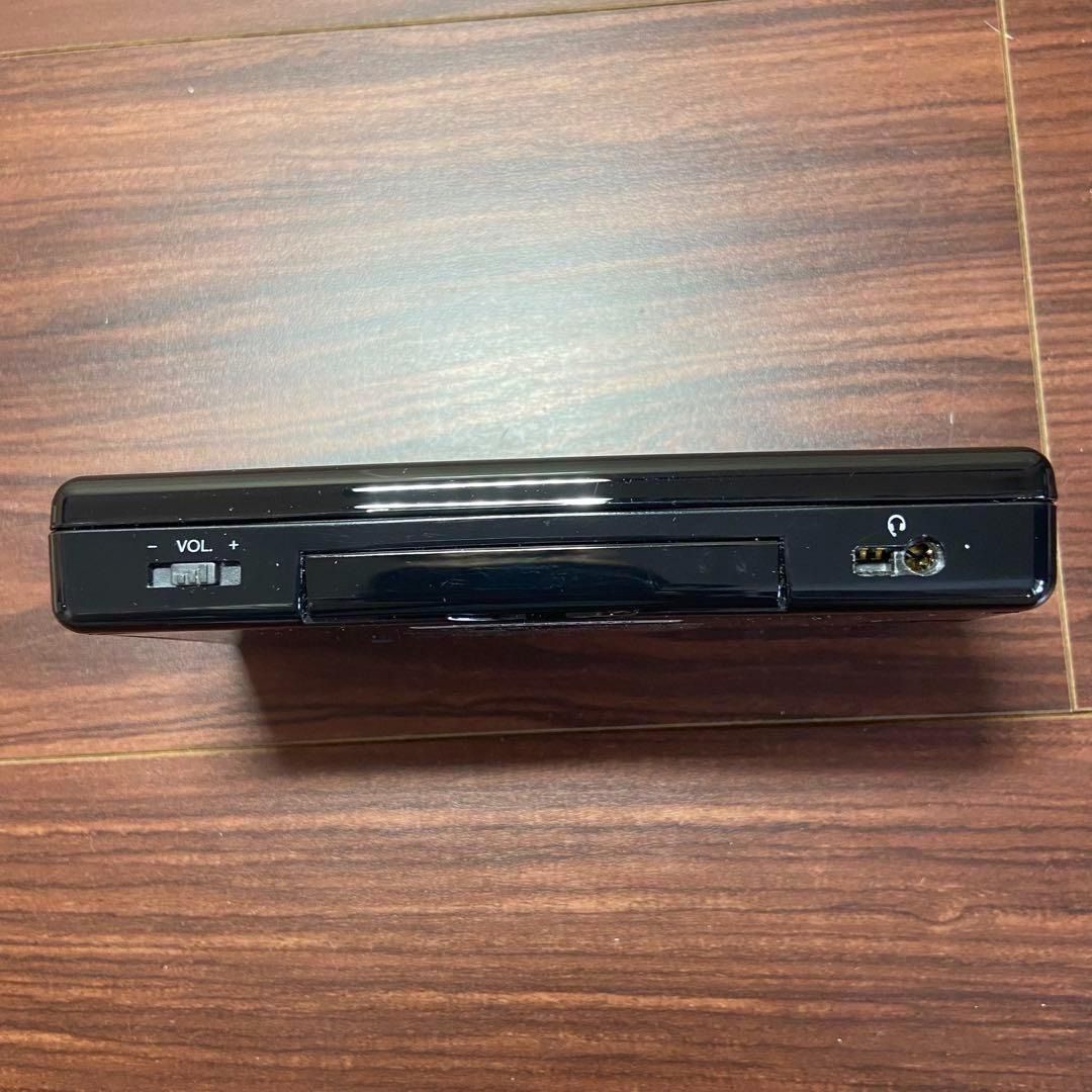 ジェットブラック