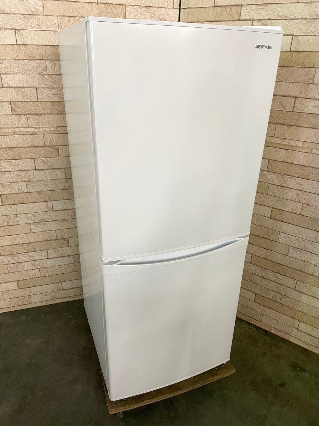 美品 高年式】大阪送料無料☆3か月保障付き☆冷蔵庫☆2023年☆アイリス