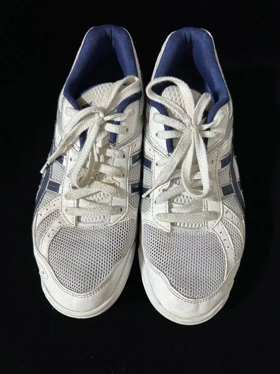 Asics アシックス