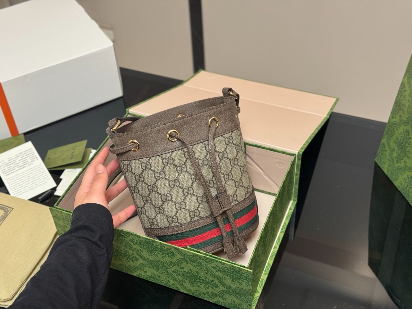 国内発送 グッチ オフィディア バケット グッチ GUCCI オフィディア スモール バケットバッグ ホワイト
