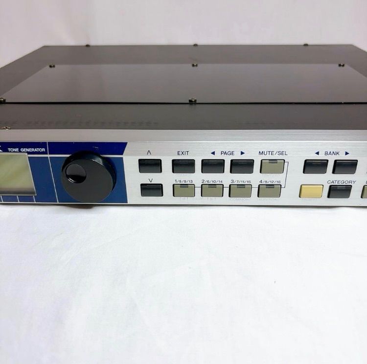 美品】YAMAHA MOTIF-RACK TONE GENERATOR - メルカリ