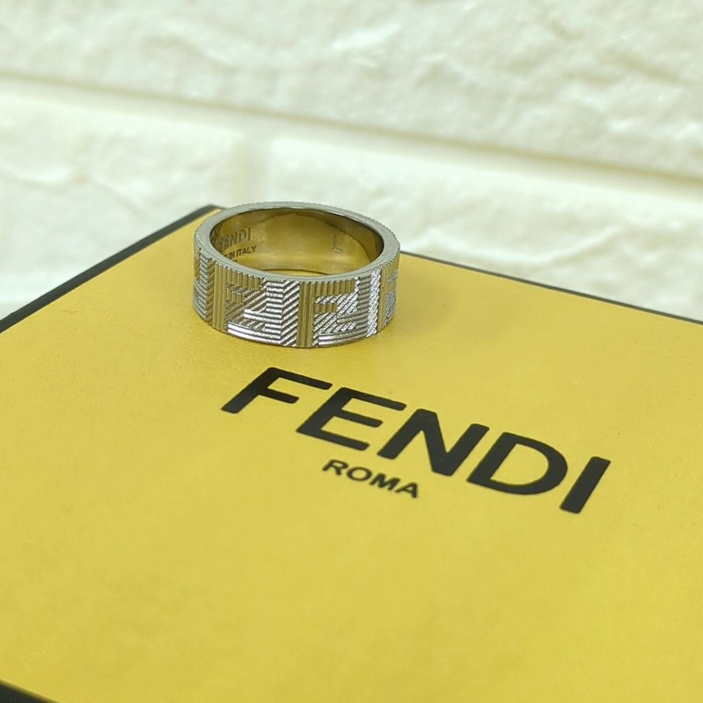 FENDI シルバーリング Fロゴデザイン フェンディ Fロゴ リング 24～25号 メンズ シルバーカラー
