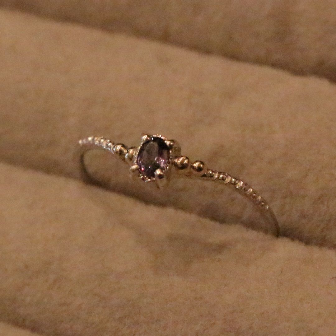 濃いめベキリーブルーグリーンガーネット細身K10粒々ミル打ちシルバーリング約11号