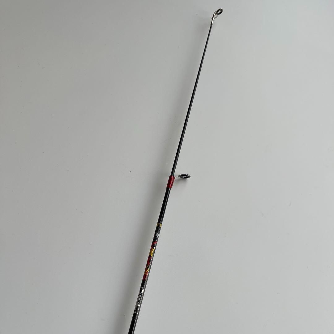 コンパクトロッド 短竿 黒 2本セット 62cm リール付き 穴釣り