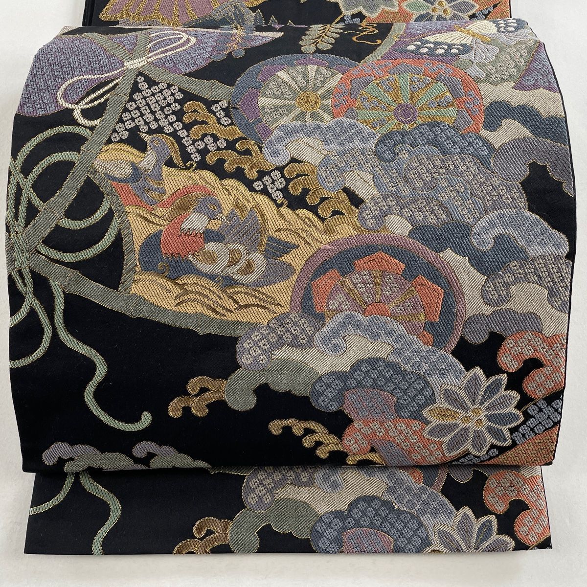 袋帯 美品 秀品 蝶 鴛鴦 金糸 箔 黒 六通 正絹 【中古】 - メルカリ