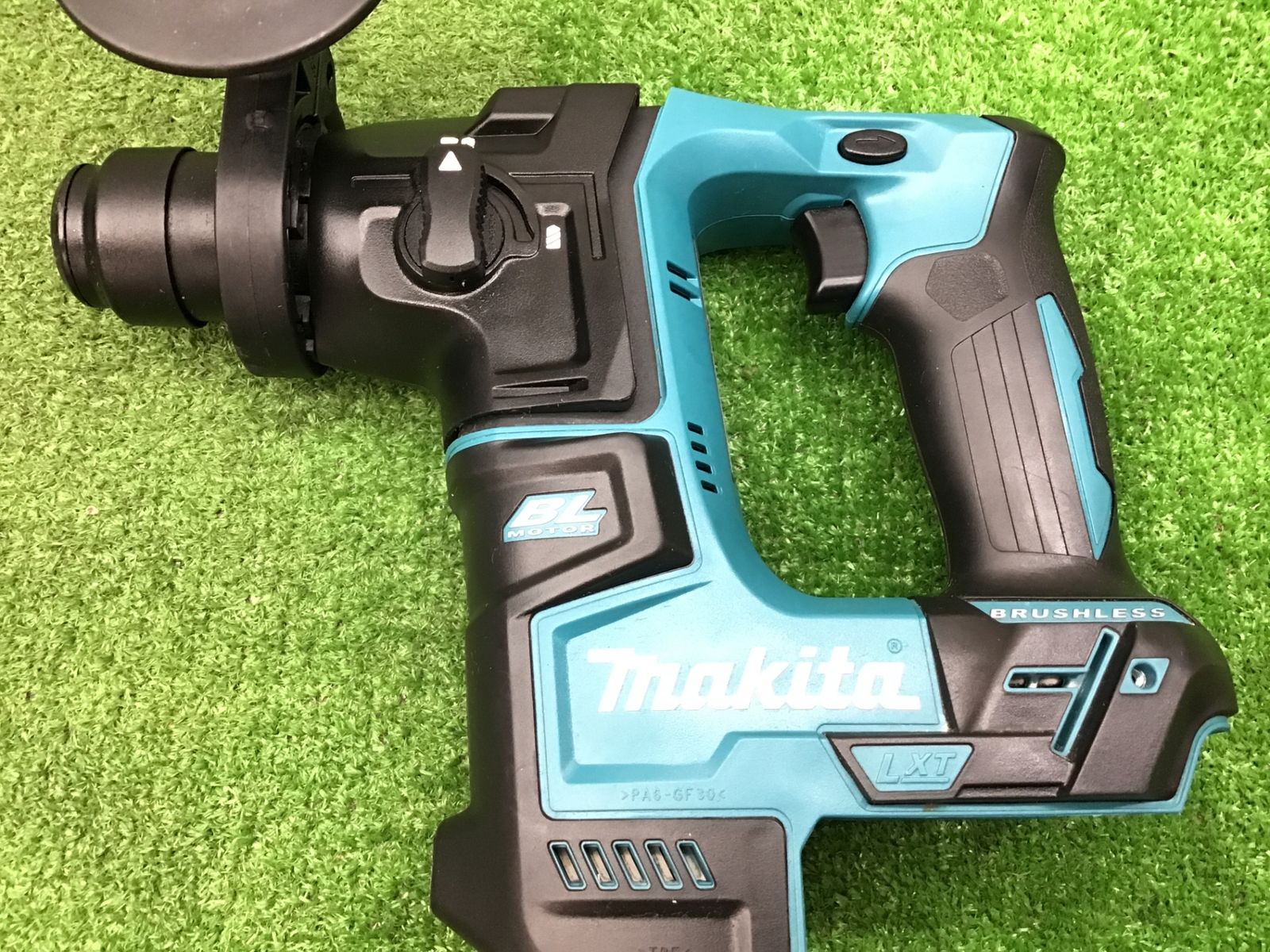 動作品 □マキタ